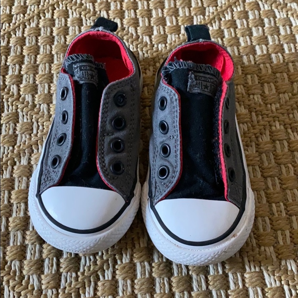 Baby Converse Velcro closure US 6/ EU 22